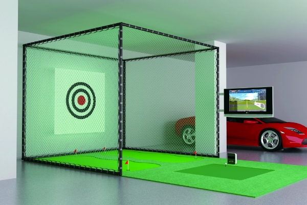 GTRAKを簡易ブースを使って自宅のガレージに設置している様子