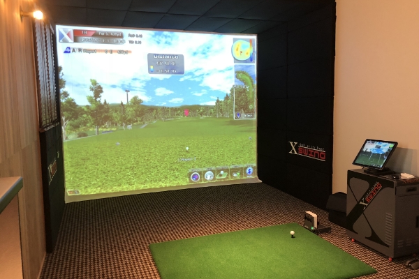 GTRAKを、自宅の部屋にオーダーメイド施工を行って設置した様子