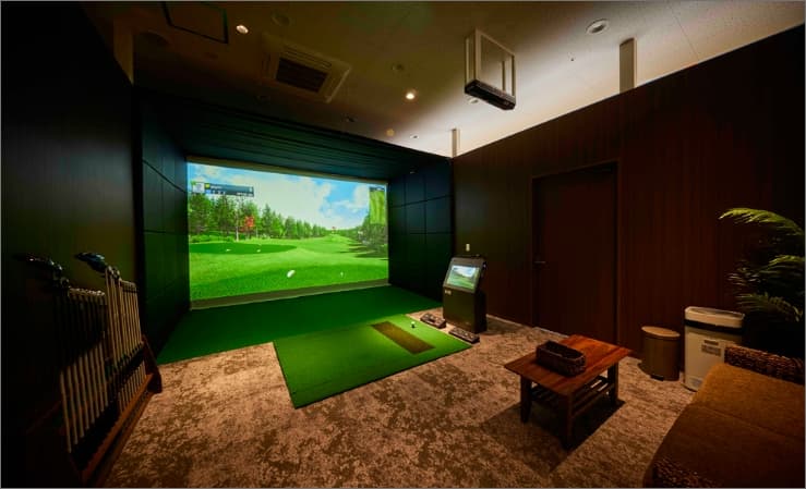 NICESHOT ライズモール戸塚のシミュレーションゴルフ打席